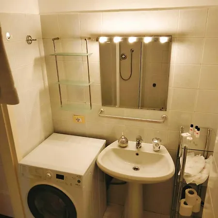 Apartamento Imhome - Porta Nuova Milão